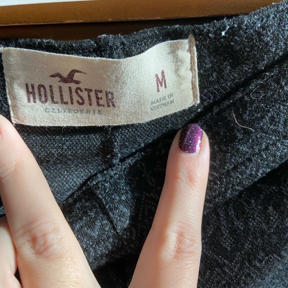Hollister Winter Pattern Leggings - Picture 3 of 3